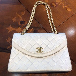 CHANELCC Matelasse Chain Shoulder Tote Bag Leather White Used Rare 230511T